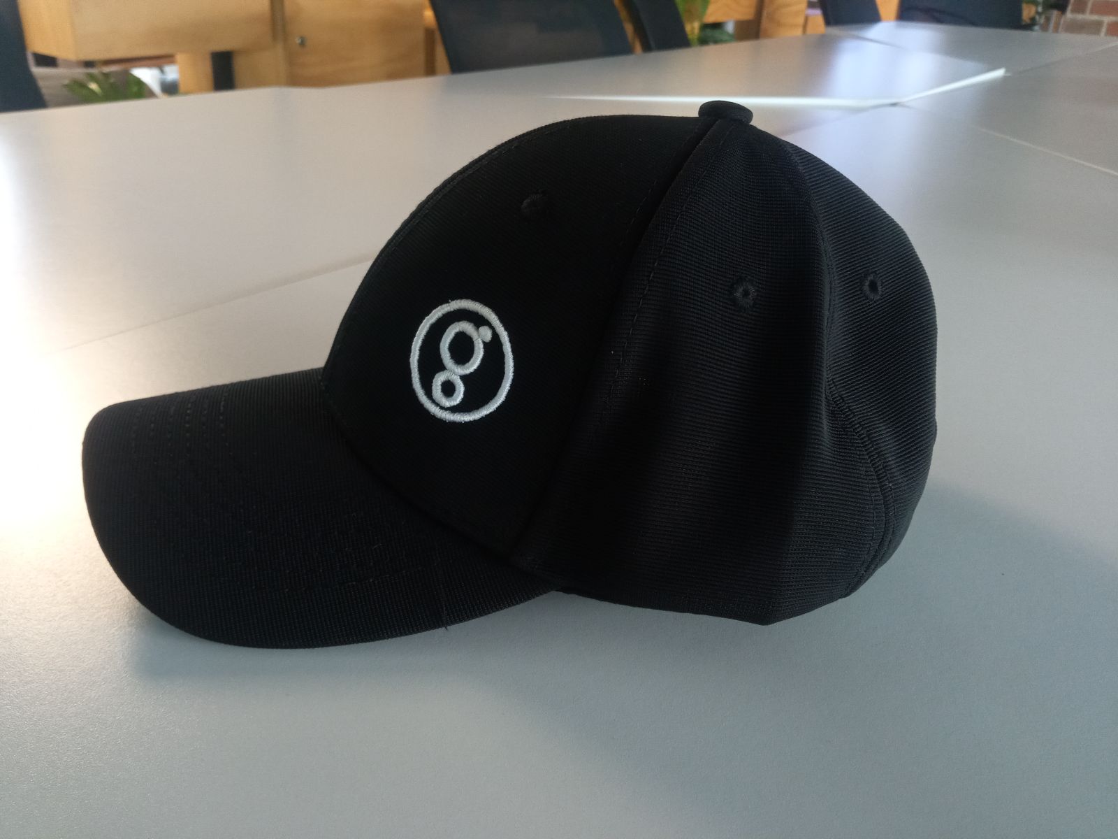 Gorra negra clásica , Gorras - DaKa